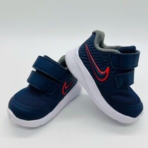 NIKE NAVY STAR RUNNER INFANT ATHLETIC SHOES SIZE 2